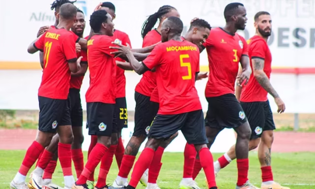 Mambas-se-preparam-para-duelo-decisivo-contra-Senegal-na-CAN.avif